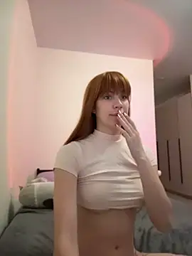 SofiaBloomy webcam