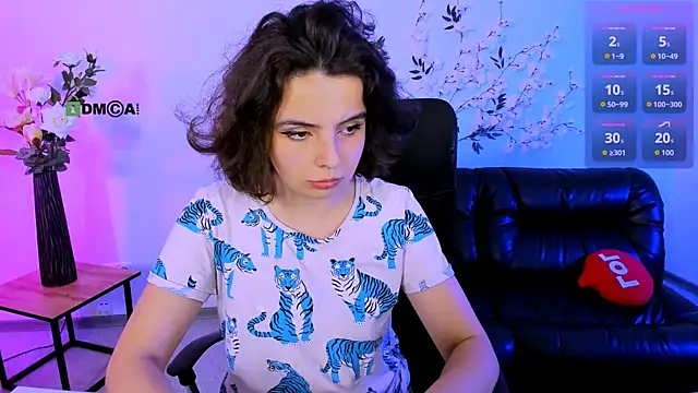 mia_mooon_ webcam