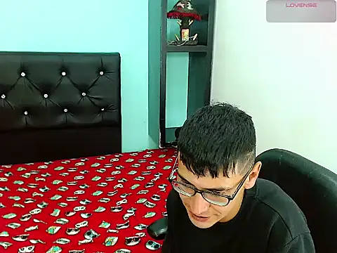 Alexx_bigcockk_ webcam