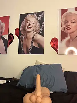 SaraaBellini webcam