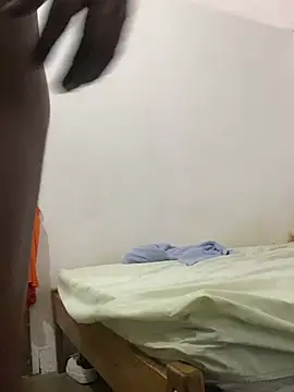 negrito21cmver live cam on StripChat
