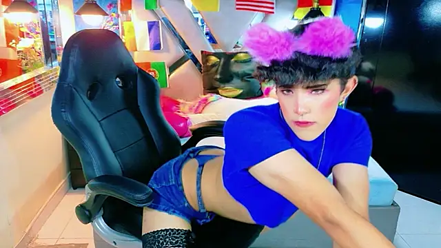 Alejandra_Raven webcam