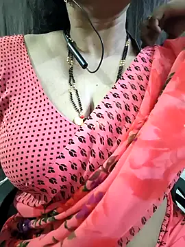 bhuvana_555 webcam
