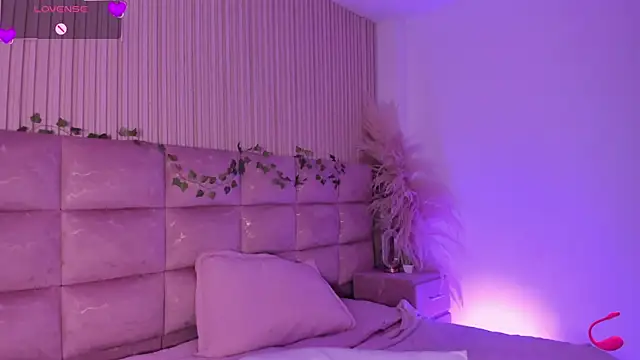 HannaRhodes webcam