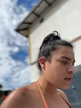 JuanitaMore01 webcam
