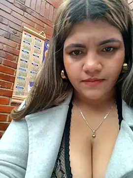 Ivy_enjoy webcam