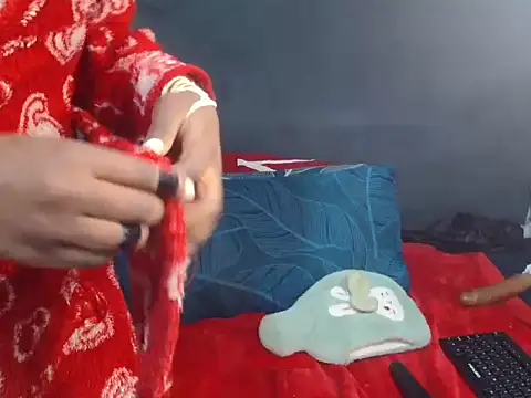 RubbyDivine webcam