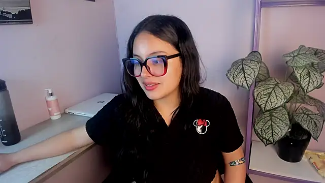 Crystal_Moom webcam