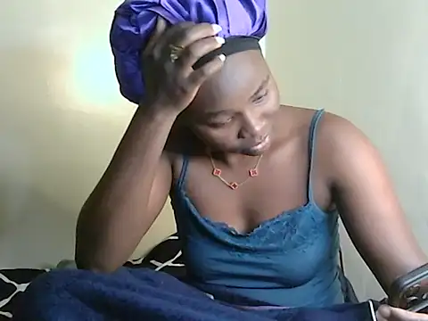roziebeauty webcam