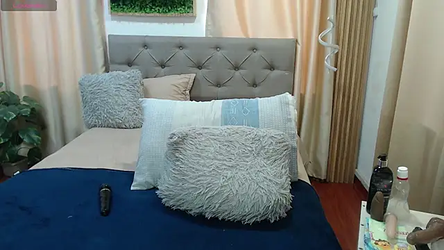 sasi_luna webcam