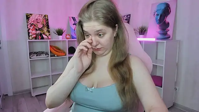 Megan_Violer webcam