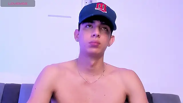 light_eyes_ webcam