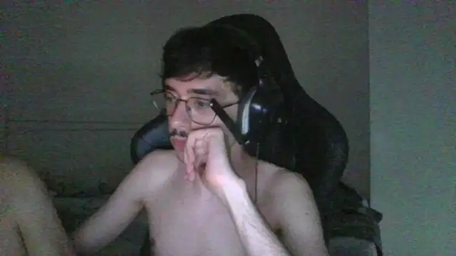 gabrielnovin17cm (M young) - jerk off and cum (public show)