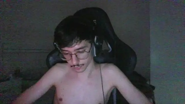 gabrielNovin17cm live cam on StripChat