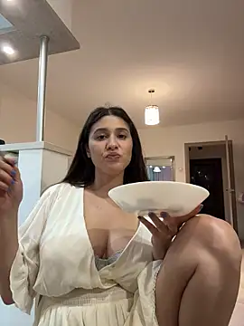 IrisBlues live cam on StripChat
