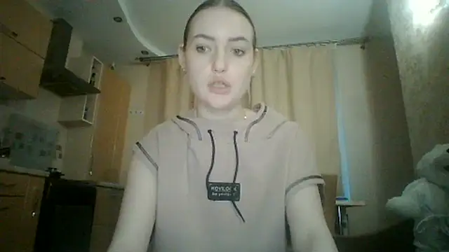 Lisanta live cam on StripChat