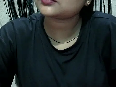 Jiya-20 live cam on StripChat