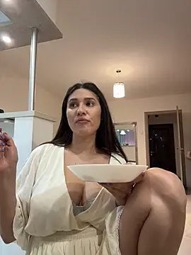 IrisBlues live cam on StripChat