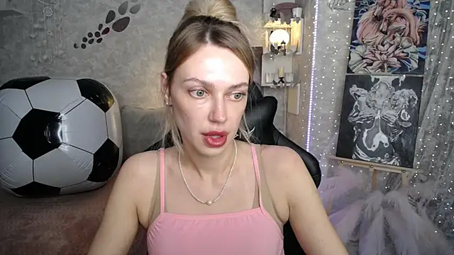 NickyAdamidi webcam