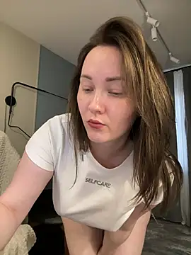 Kiss_My_Body live cam on StripChat