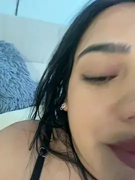 SahanaPrincesss live cam on StripChat