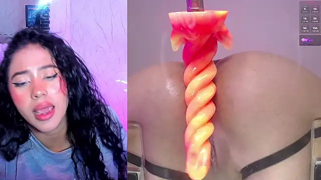 NicoleJons_ webcam