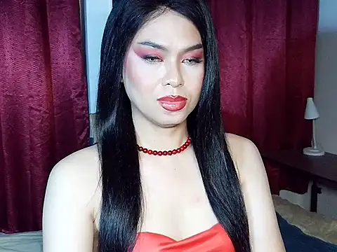 MistressLuna1 live cam on StripChat