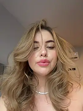 Alirawrz live sex cam