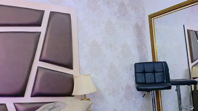 nicoleesposito (F young) - kisses