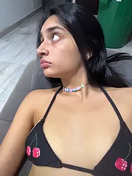 leilani_X webcam