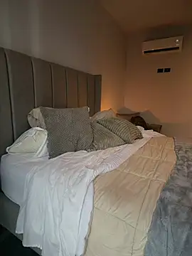 Alirawrz webcam