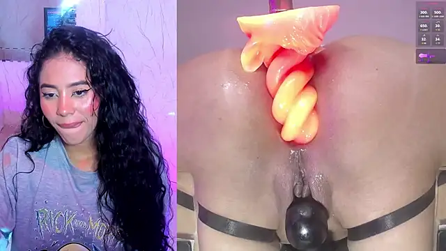 NicoleJons_ webcam