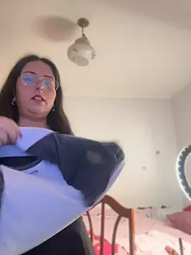 mizztikaa - Mizztikaa's free webcam - UK Sex Cams