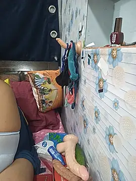 tina8th webcam