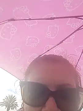 nakedgarbageperson webcam
