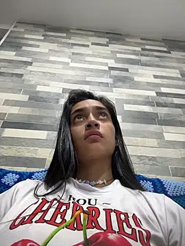 leilani_X webcam