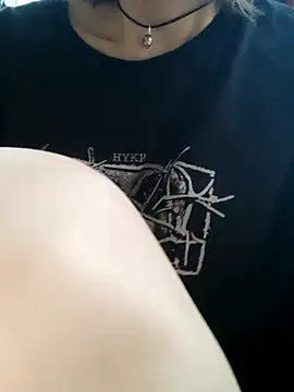 Aashikalaa live cam on StripChat