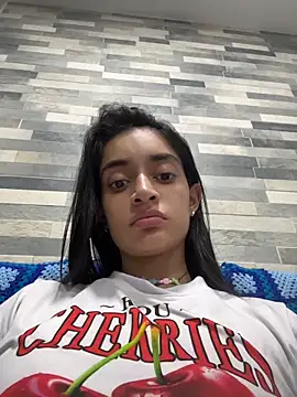 leilani_X webcam