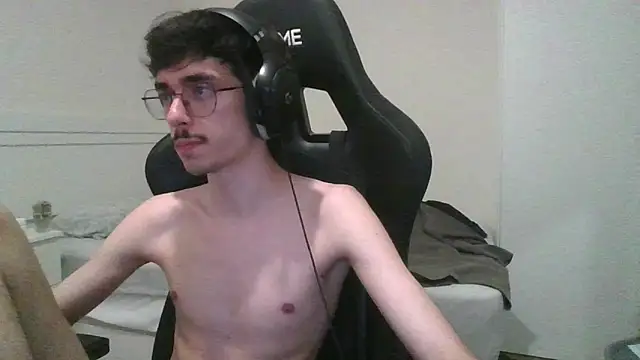 gabrielNovin17cm webcam