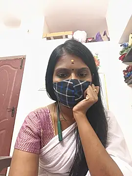 Tamil_Yalini12 live cam on StripChat