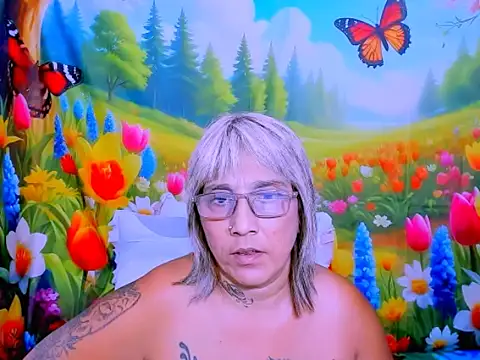 indianroxy webcam