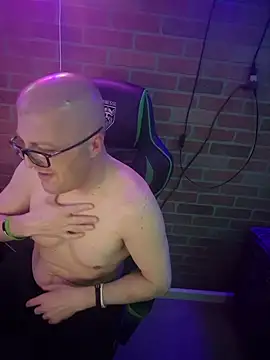 chronic_vibez live cam on StripChat