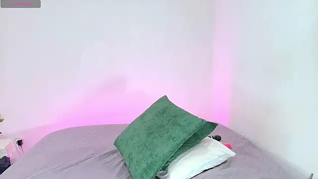 kattyytaylor webcam