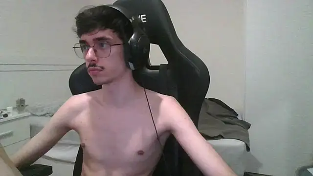 gabrielNovin17cm webcam