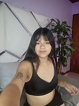 CottonCloe_ webcam