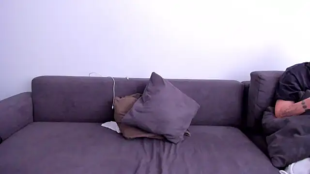 Tenderly_Couple webcam