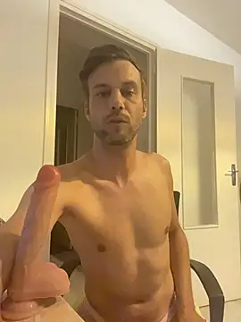 babyboy2021xxx webcam