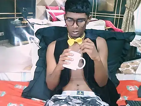 IndianThuggin webcam