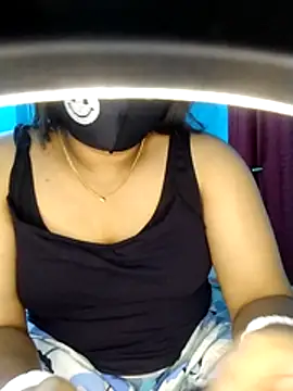 priya2098 webcam