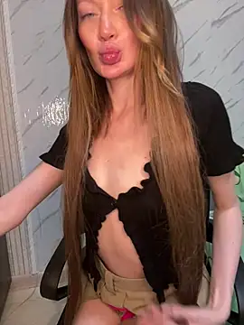 AliceeXHottie webcam